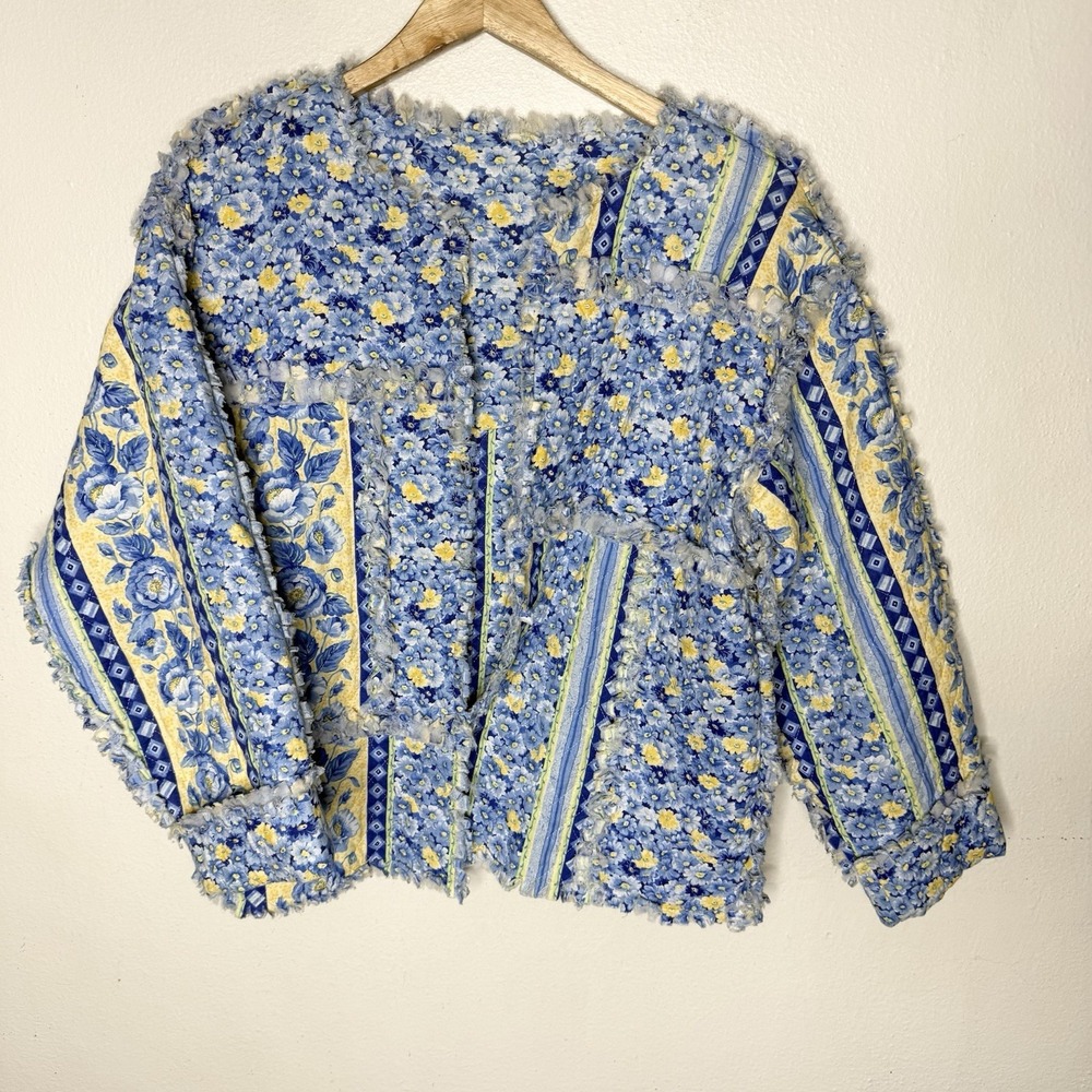 Handmade Quilted Jacket Cuffed Sleeves Batting Shows Cottage Women's Large-XL